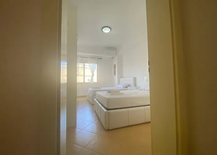 Nicole Daire Dıraç